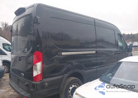 2024 Ford Transit-250 z USA, uszkodzony, nr VIN 1FTBR1C82RKB46181